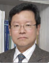 강용수 사진