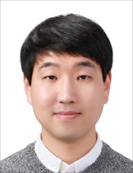 김성중 사진